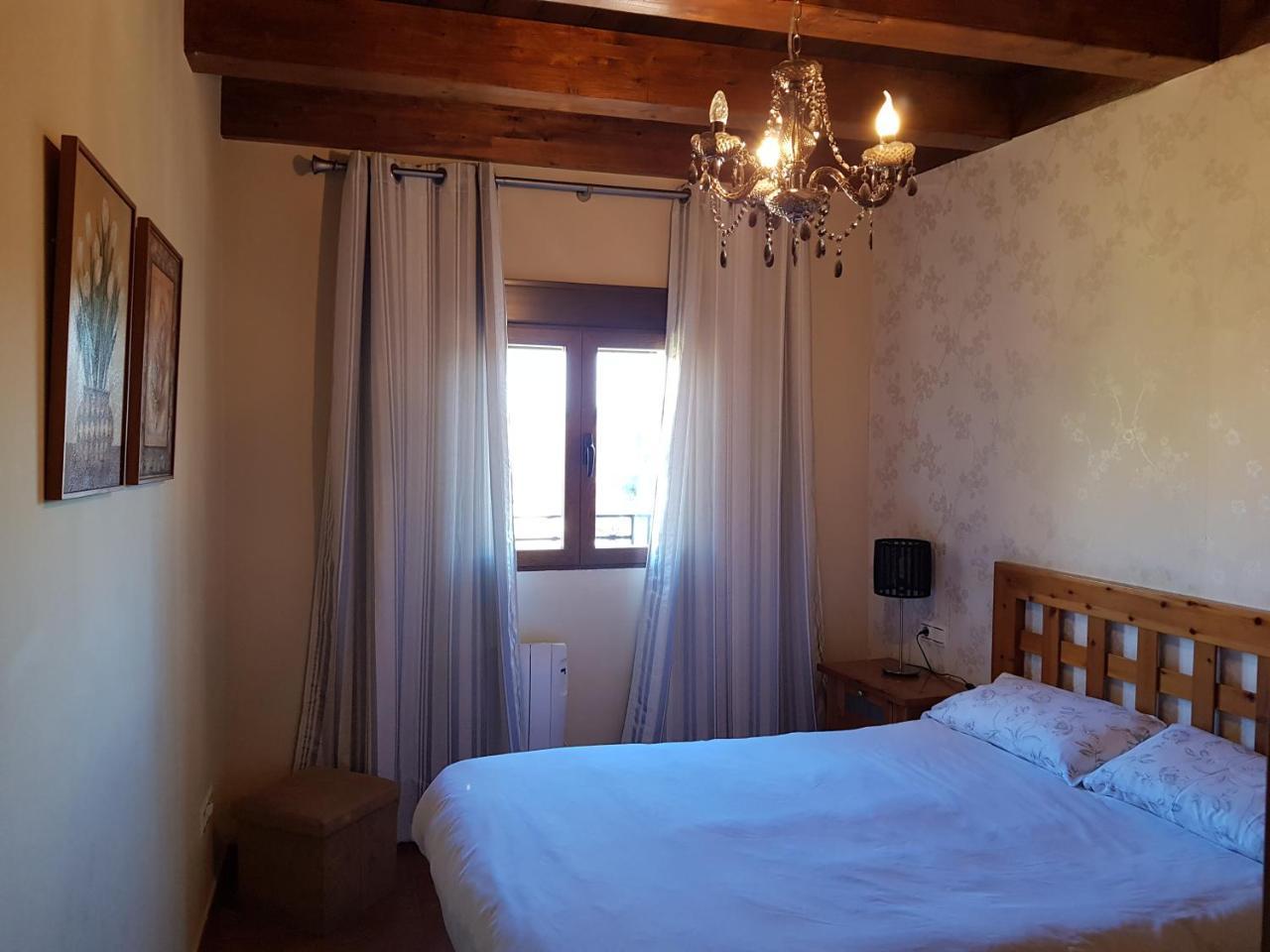 Apartamentos La Casa Del Grial Toledo Luaran gambar