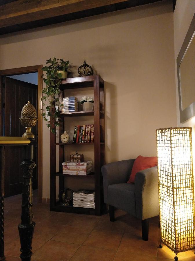 Apartamentos La Casa Del Grial Toledo Luaran gambar